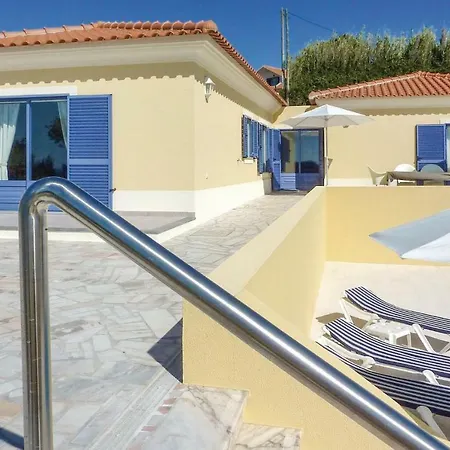 Three-bedroom Holiday In *